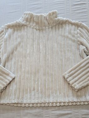 Planet Gold Cozy Cream Ribbed Plush Mock Neck Pullover Women Juniors XS